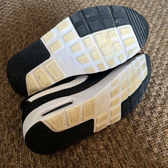 Nike Air Max SC Black/White Running Shoes Women’s Size 10 - Picture 11 of 11